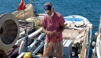 Ağlar ve tekneler tamir ediliyor, balıkçılar 1 Eylül'e hazırlanıyor