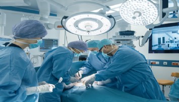 İzmir'de kalp ameliyatında bir ilk