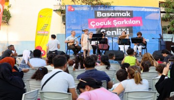 Bayraklı'da çocuk korosu heyecanı