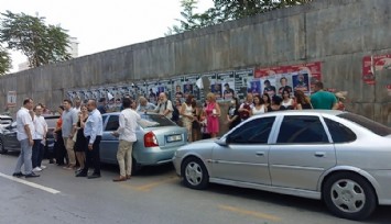Art arda iki depremin ardından İzmir'de vatandaşlar panik yaşadı