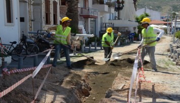 Foça Bağarası’nın kanalizasyon sorunu çözülüyor