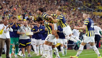 Fenerbahçe Dinamo Kiev'i devirdi: 2-1