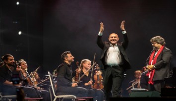 Kurtuluşun ezgileri Kültürpark’tan yükseldi