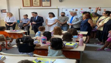 Çeşme'de 6 bin 347 öğrenci ders başı yaptı