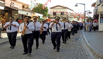 Çeşme'nin kurtuluşunun 100. yılı coşkuyla kutlandı
