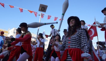 Çeşme Festivali coşkuyla başladı