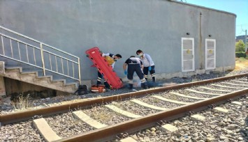 Yük treninin çarptığı yaşlı kadın hayatını kaybetti
