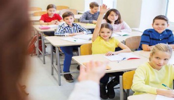 “Okullar açıldı ama 4 milyon çocuk için açılmadı!”