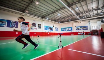 Karşıyaka'da binlerce gence sportif yetenek testi
