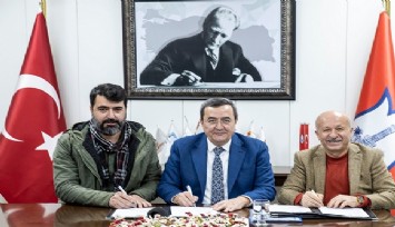 Konak Belediyesinde hizmet üreten emekçilerin yüzünü güldüren imzalar