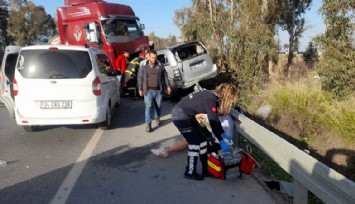Sürücüsünün direksiyon hakimiyetini kaybettiği tır dehşet saçtı: 1 can kaybı, 2 yaralı  