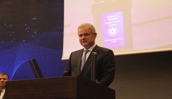 İZTO Başkanı Özgener: 'Ödemelerini düzenli yapan iş insanlarımıza teşvik edici bir indirim uygulanmalı”