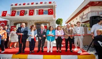“Olgun Gençlik Merkezi” Selvi Kılıçdaroğlu'nun katılımıyla açıldı