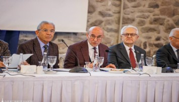 Başkan Soyer'den müjde: “Deniz taşkını mağduru esnafımıza bu ay içinde ödeme yapacağız”
