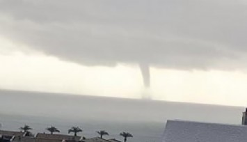 İzmir ve Egeliler için Meteoroloji’den hortum, dolu ve sel uyarısı: Yarın 06.00’da başlıyor