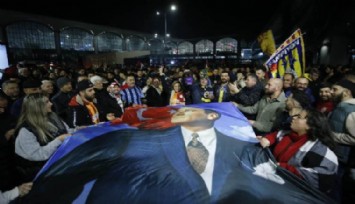 Galatasaray ve Fenerbahçe kafilesi İstanbul'a döndü