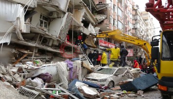 Deprem Diyarbakır'ı bir kez daha vurdu