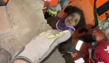 JAK timleri 9 yaşındaki Zeynep'i 31 saat sonra böyle kurtardı
