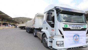 Efes Selçuk'ta vatandaşlar yardıma koşuyor