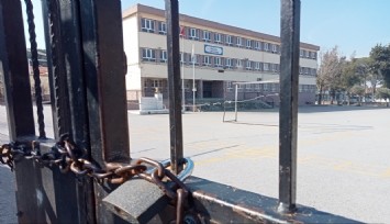 İzmir'de 8 okulun tahliyesine başlandı