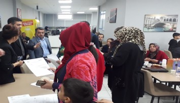 İzmir'de her sektörde depremzedeye iş imkanı