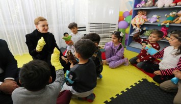 DEÜ'den depremzede çocuklar için kreş hizmeti