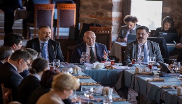 Dirençli kent İzmir için el ele
