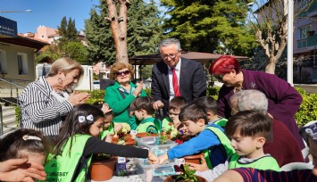 Ata Evi’nde fidanlar ile çınarlar buluştu