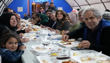 Başkan Oran iftar sonrasında vatandaşlarla bir araya geliyor
