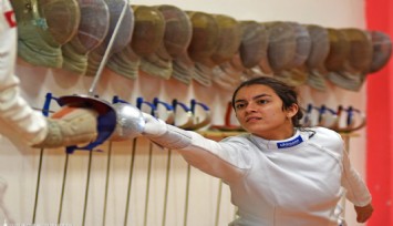 Dört ayda üç madalya