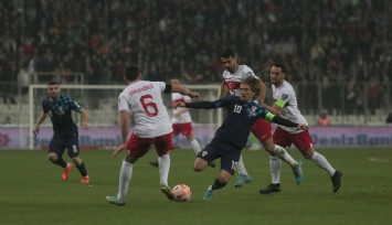 Hırvatlara diş geçiremedik: 0-2