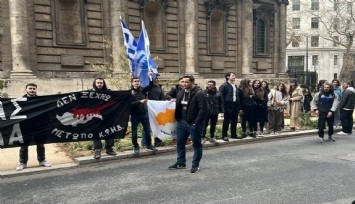 İngiltere'de, KKTC Cumhurbaşkanı Tatar'a saldırı girişimi