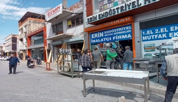 İzmir'de motosikletli saldırgan iş yerlerini taradı: 1'i ağır 3 yaralı
