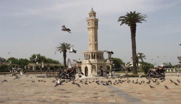 İzmir'de bayram havası