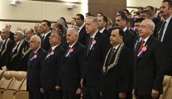 AYM töreninde gerginlik: Erdoğan Kılıçdaroğlu'nun elini sıkmadı