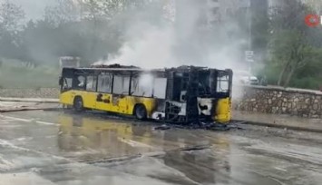 İstanbul'da park halindeki İETT otobüsünde yangın çıktı
