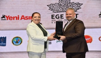 Menemen Belediyesi'ne 'Gençliğin ve geleceğin kenti' ödülü