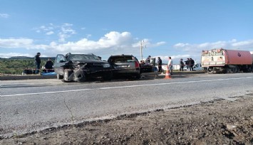 Bergama'da zincirleme kaza: 1 can kaybı, 1 yaralı