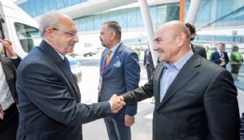 Kılıçdaroğlu, Gündoğdu'ya vapurla geldi