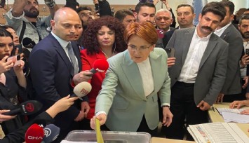 İYİ Parti Genel Başkanı Akşener, oyunu Üsküdar'da kullandı