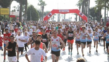Karşıyaka'da koşu yolları trafiğe kapatılacak