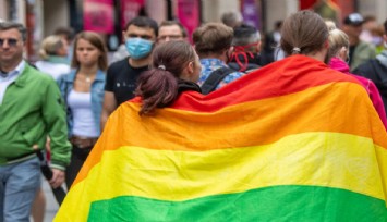 İran protestoları LGBTQ bireylere de güç kazandırdı