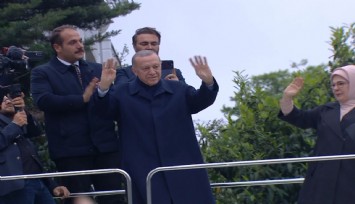 Cumhurbaşkanı Erdoğan ilk konuşmasını Kısıklı'da yaptı