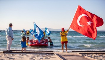 İzmir’de 41 halk plajının 40’ına Mavi Bayrak