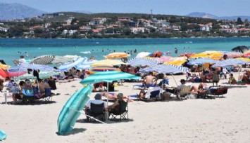 Çeşme'de Bayram'da nüfus 1 milyonu aştı