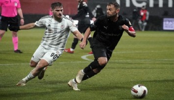 Beşiktaş, Pendikspor'a farklı mağlup: 4-0