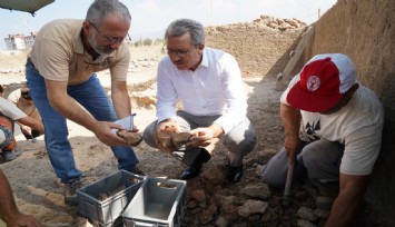 Egeli bilim insanı öncülüğündeki kazıda ortaya çıkarılan kültürel miras bölge turizmine katkı sunuyor
