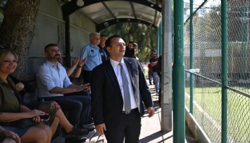 Bornova Belediyesi’nde futbol heyecanı başladı