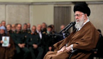 Hamaney'den İbranice paylaşım: 'Siyonist rejim, İran'a ilişkin hesaplarında hata yaptı'