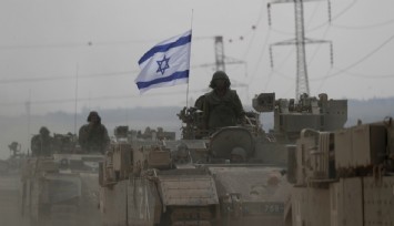 İsrail ordusuna ait tank UNIFIL’e ait gözetleme kulesini vurdu